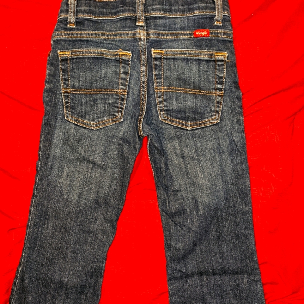 Boys Wrangler jeans like new!